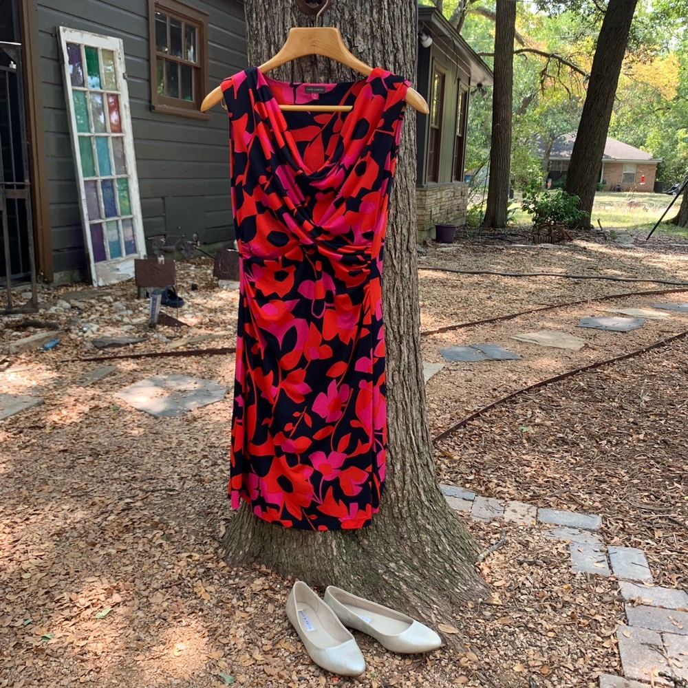 Vince Camuto drapey cross bodice flowered dress